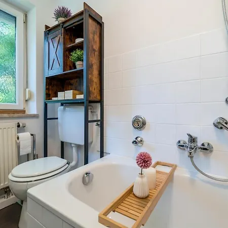 Og1 M 70m2 Grosse 2-zimmer Naehe Salzburg Апартаменты *