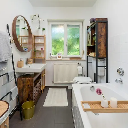 Og1 M 70m2 Grosse 2-zimmer Naehe Salzburg Διαμέρισμα Freilassing